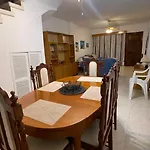 Дом отдыха Away - 2bedroom With Communal Pool & Private Garden Пафос