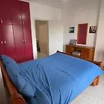 Away - 2bedroom With Communal Pool & Private Garden Дом отдыха