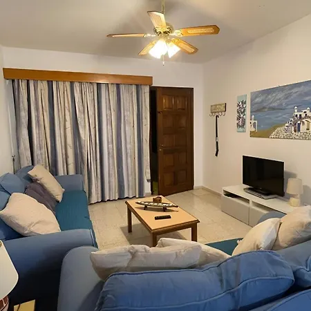 別荘 Away - 2bedroom With Communal Pool & Private Garden パ フォス