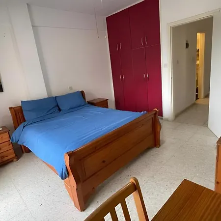 Away - 2bedroom With Communal Pool & Private Garden パ フォス
